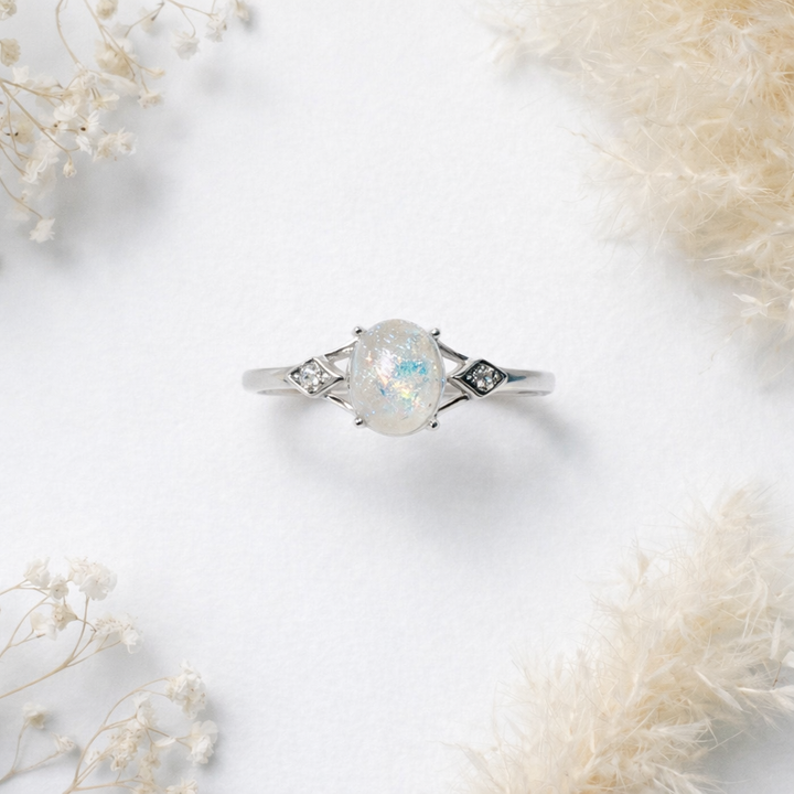 Simply Oval Ring - Minimalist Keepsake Ring for Ashes or Breastmilk