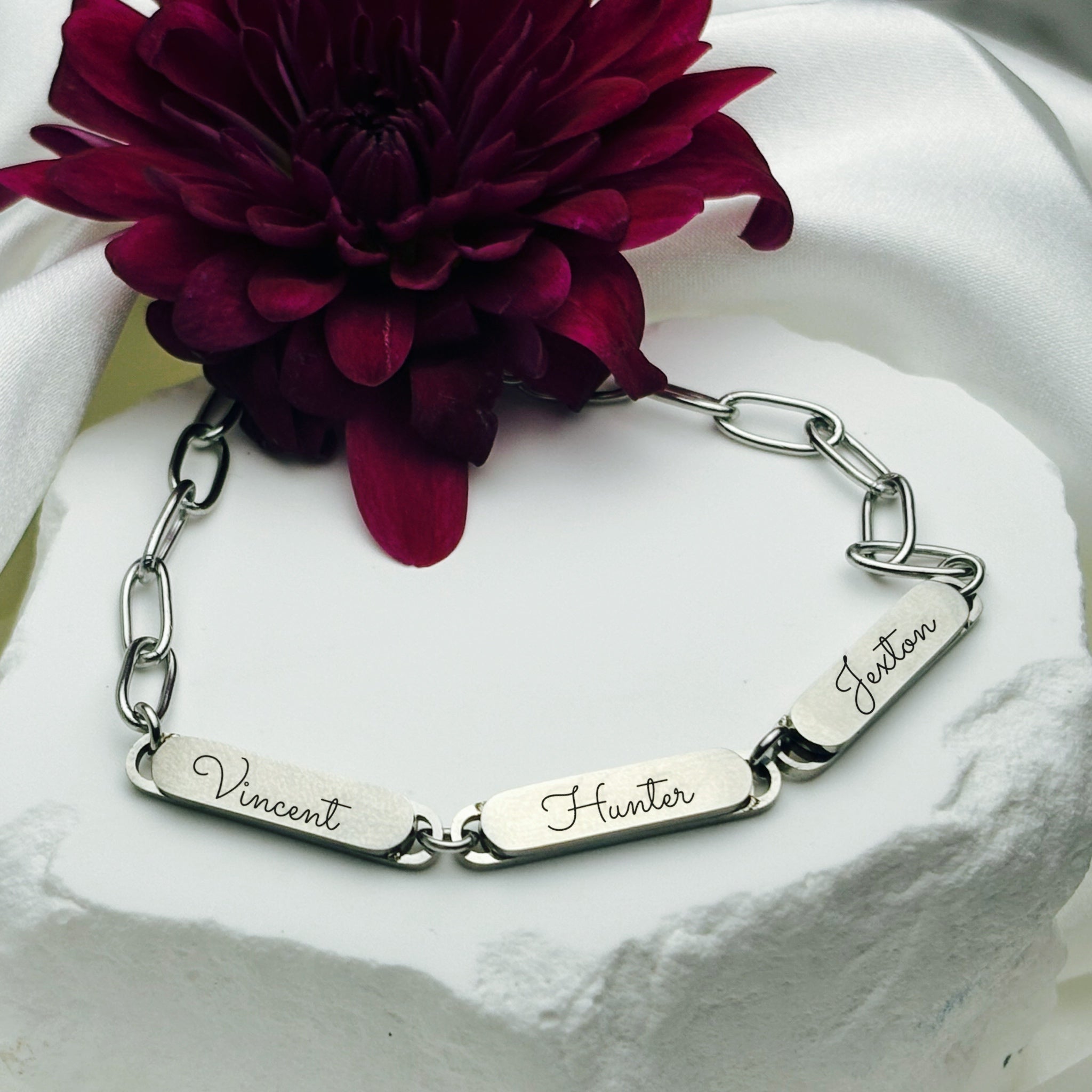 Paperclip Name Bracelet - Custom Engraved Jewelry for Moms