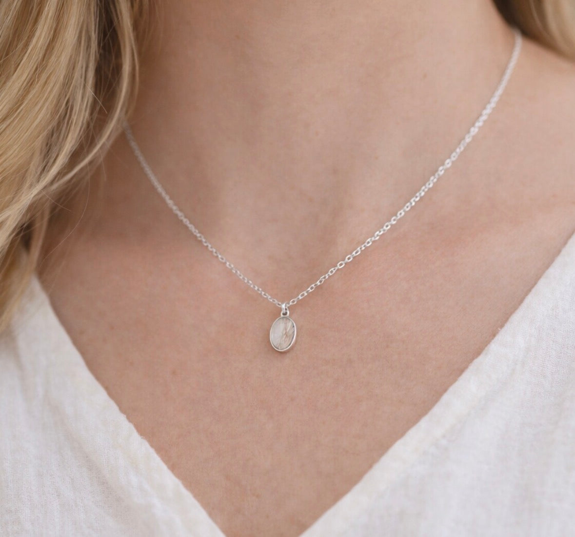 Oval Memorial Necklace – Ashes or Hair Keepsake Jewelry