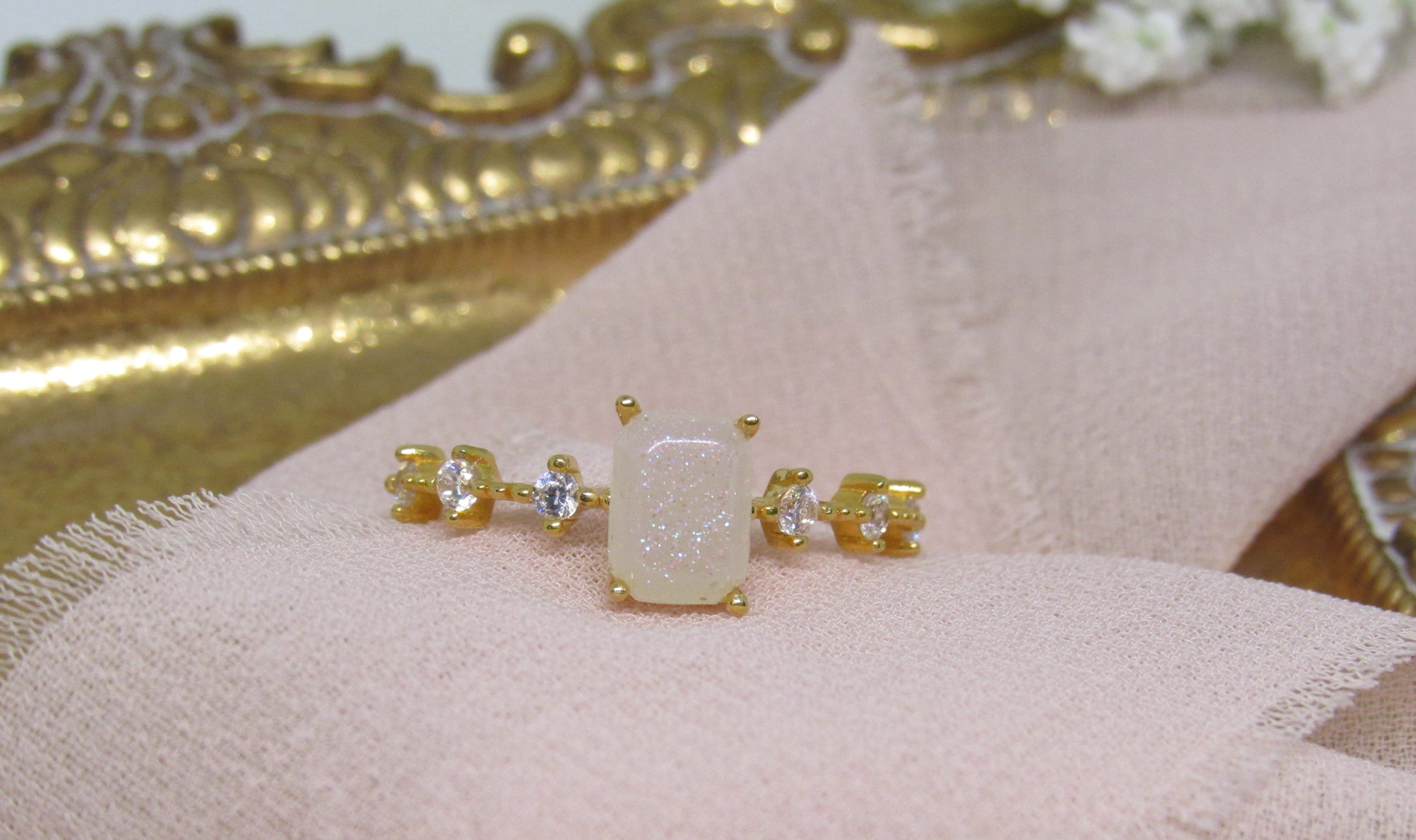 Celeste Gold Memorial Ring - Custom Ashes, Breastmilk, or Hair Keepsake