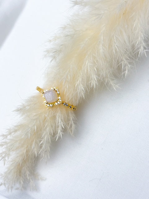 Cushion Cut Keepsake Ring - Memorial Jewelry for Ashes or Flowers