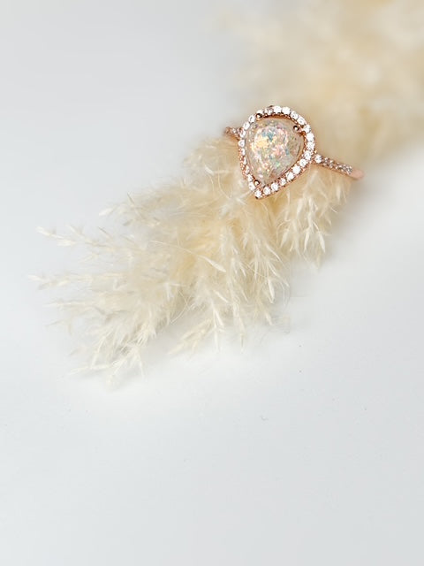 Pear Halo Ring - Ashes, Breastmilk or Dried Flower Keepsake