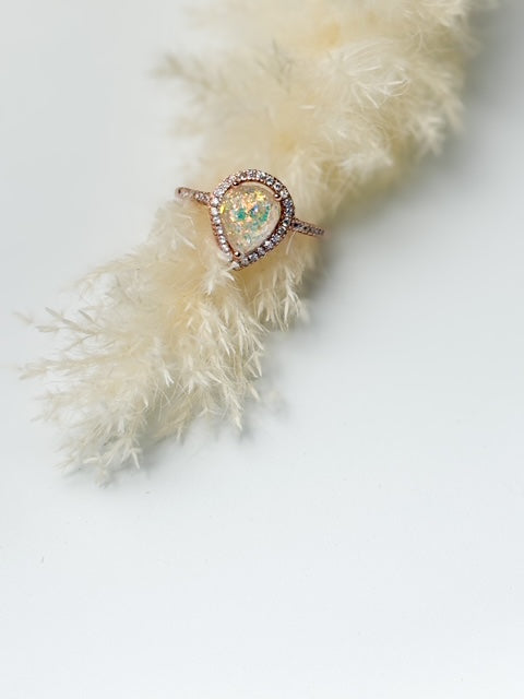 Pear Halo Ring - Ashes, Breastmilk or Dried Flower Keepsake
