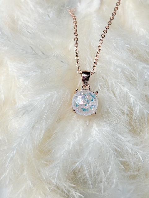 Custom memorial jewelry with ashes inclusion