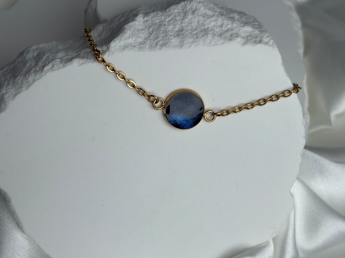 Round Bezel Bracelet