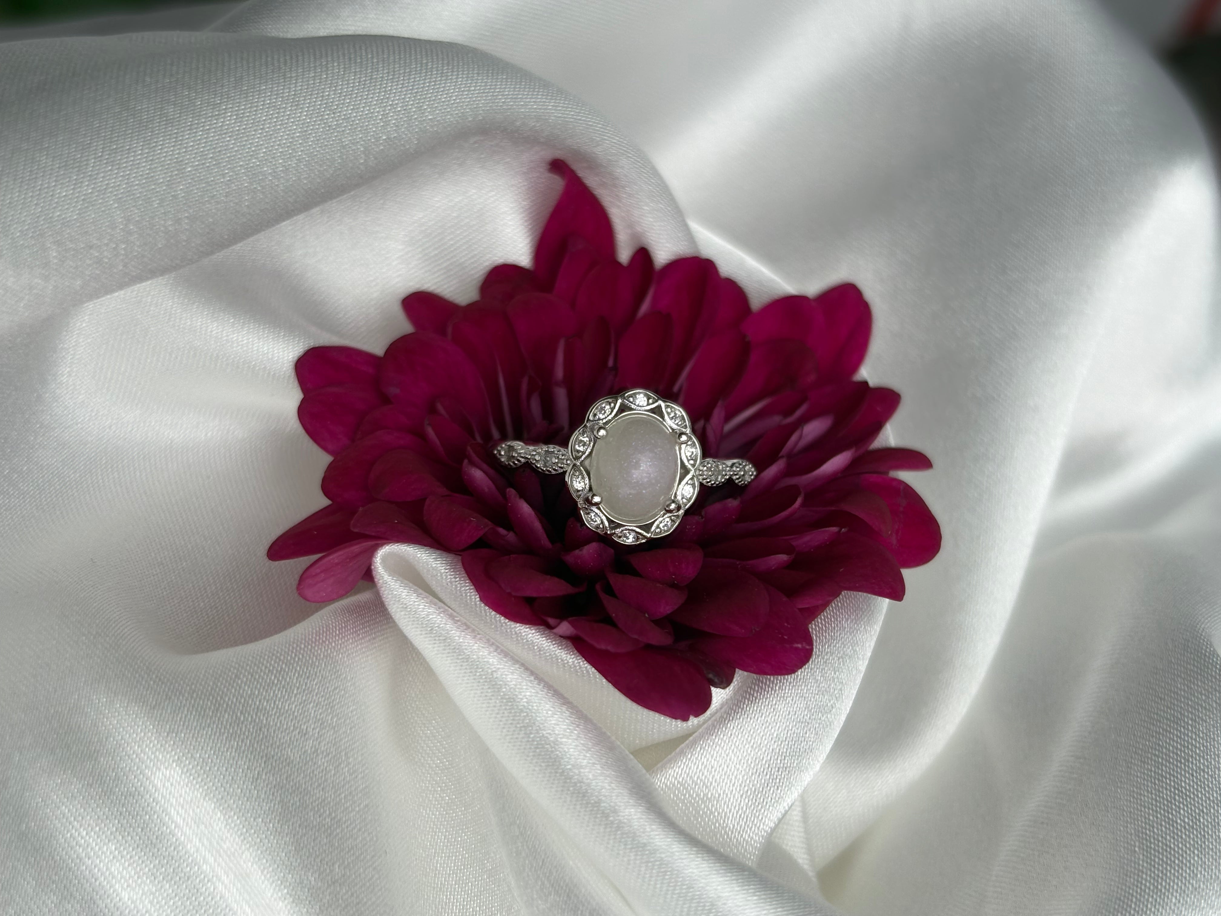 Art Deco Oval Ring - Vintage-Inspired Keepsake with Ashes or Hair