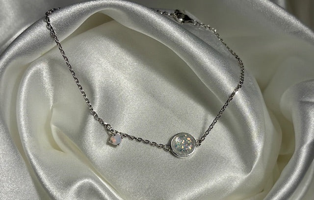 Donna Memorial Bracelet - Ashes, Hair, or Breastmilk Keepsake