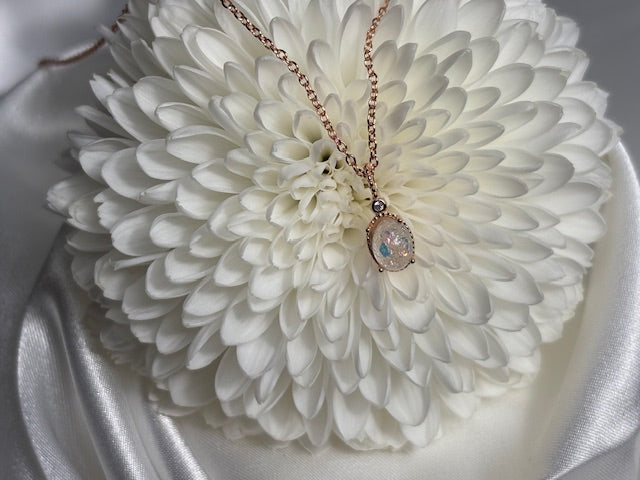 Vintage Oval Necklace - Custom Memorial Resin Pendant