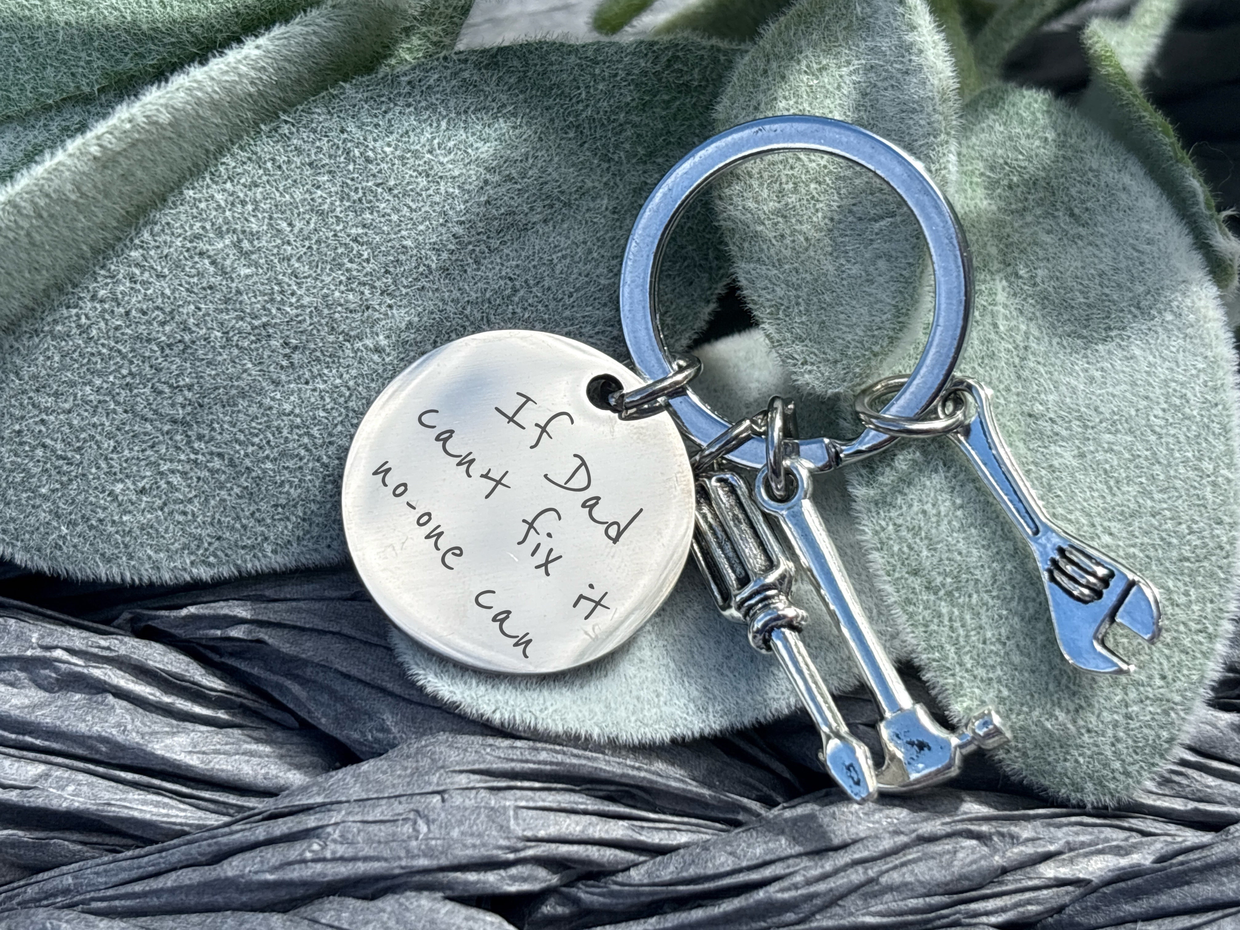 Engraved Tool Keychain - Custom Gift for Dad, Grandpa or Husband