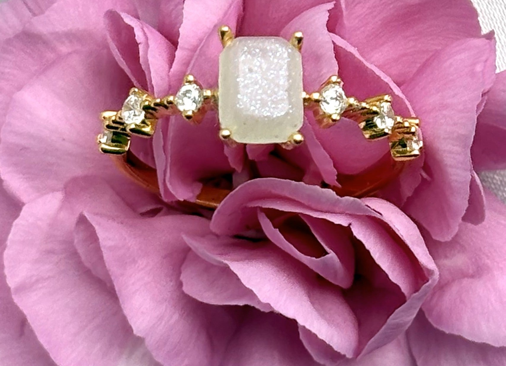 Celeste Gold Memorial Ring - Custom Ashes, Breastmilk, or Hair Keepsake