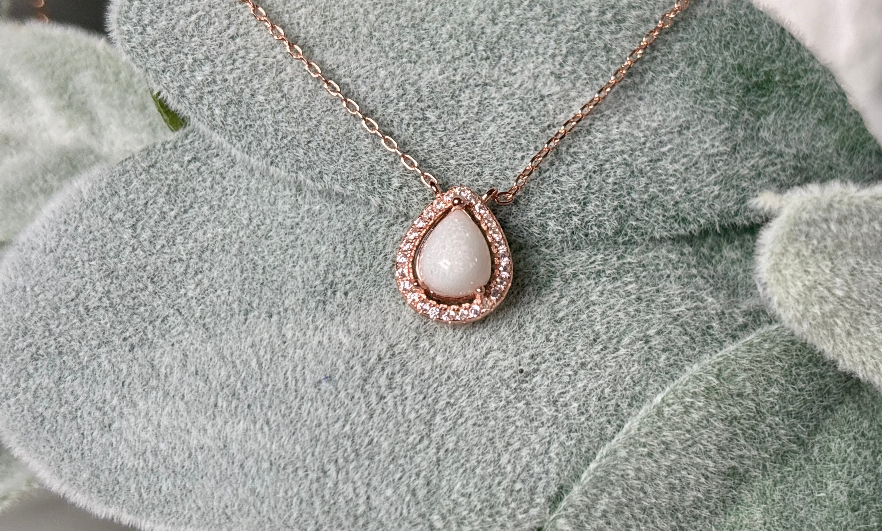 Golden Drops Memorial Necklace – Ashes or Breastmilk Keepsake