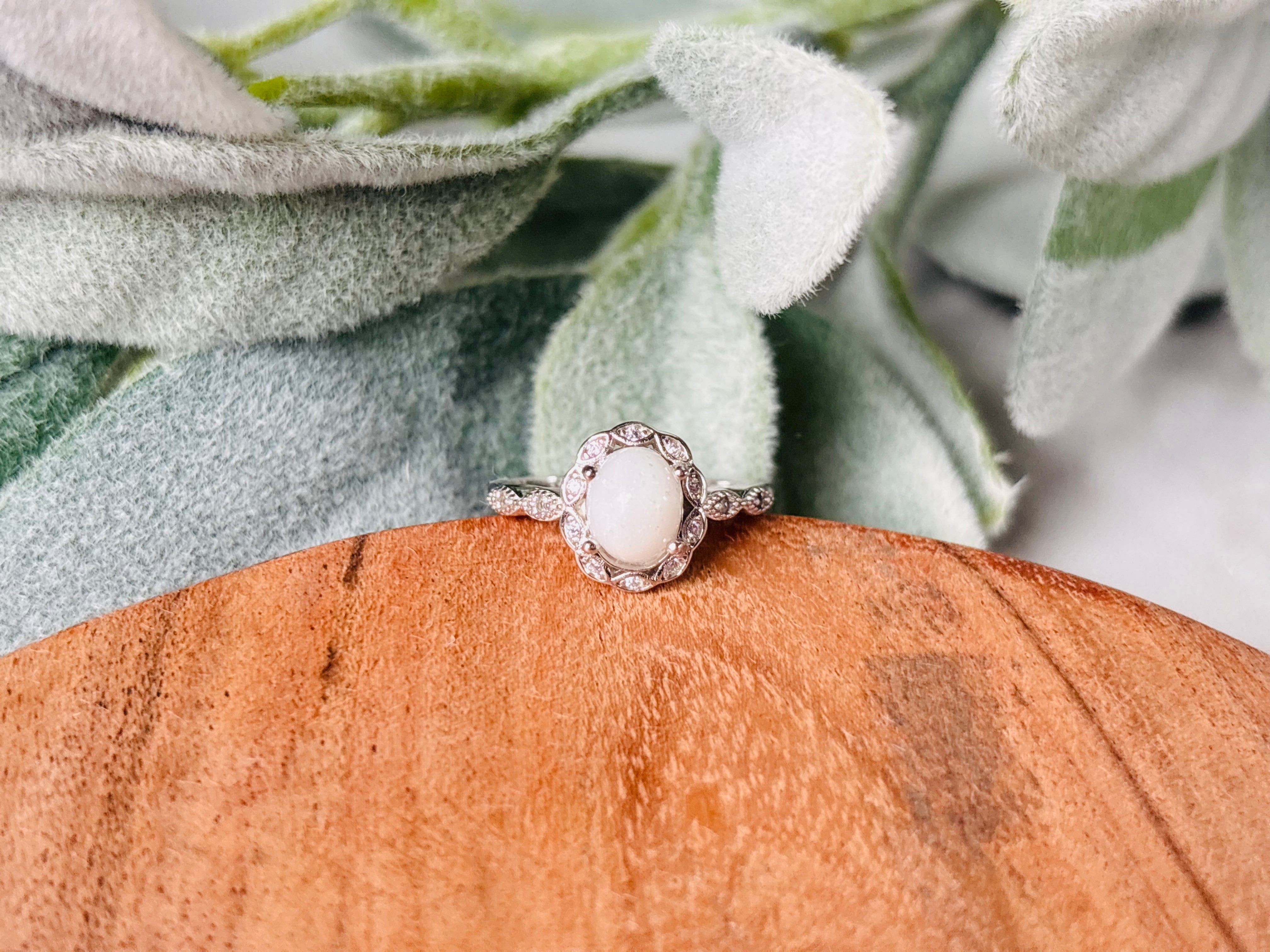 Blossom Halo Breastmilk Ring -Vintage Floral Keepsake