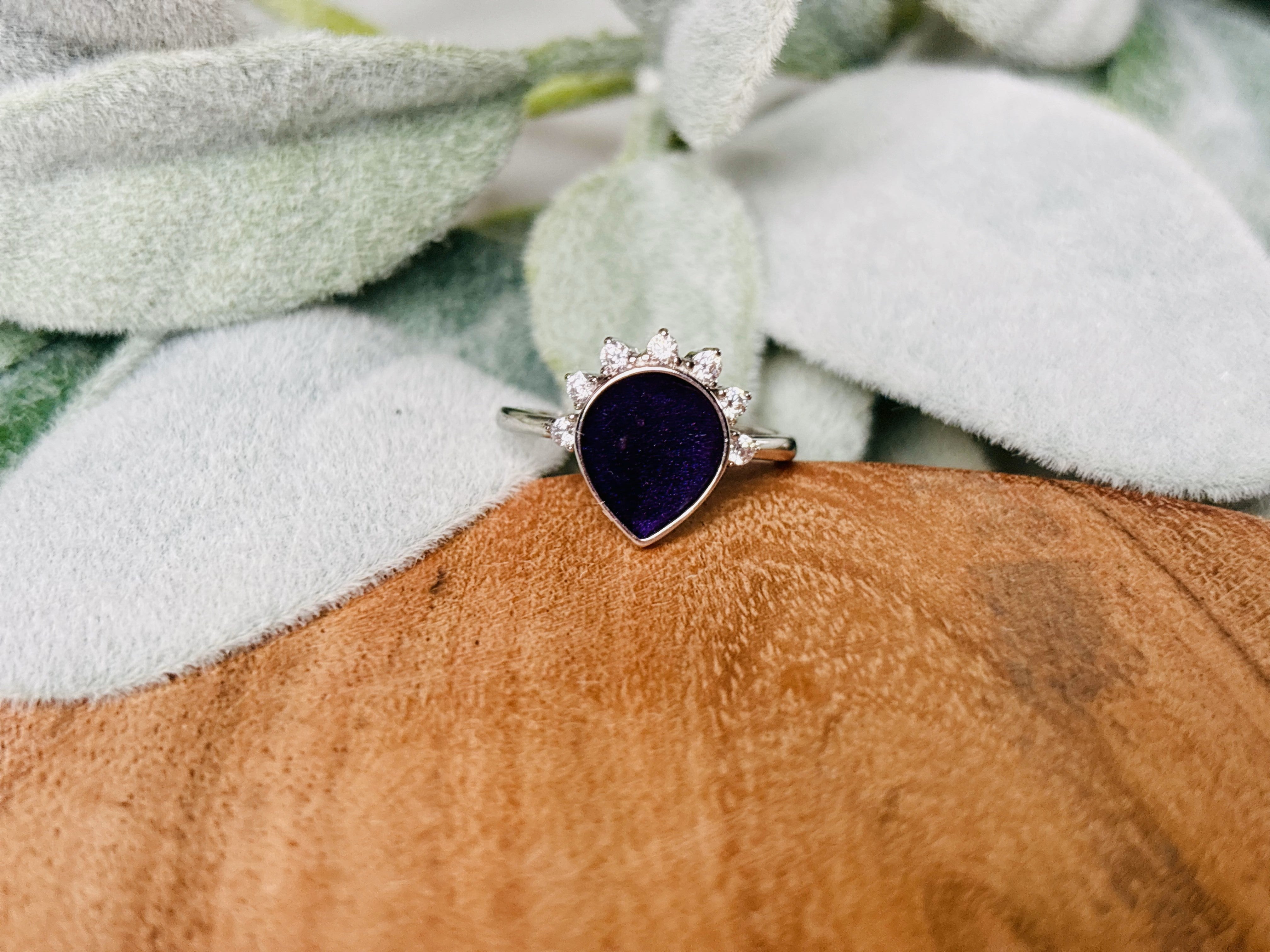 Radiant Teardrop Ashes Ring - Sterling Silver Cremation Jewelry - Grief Keepsake Ring