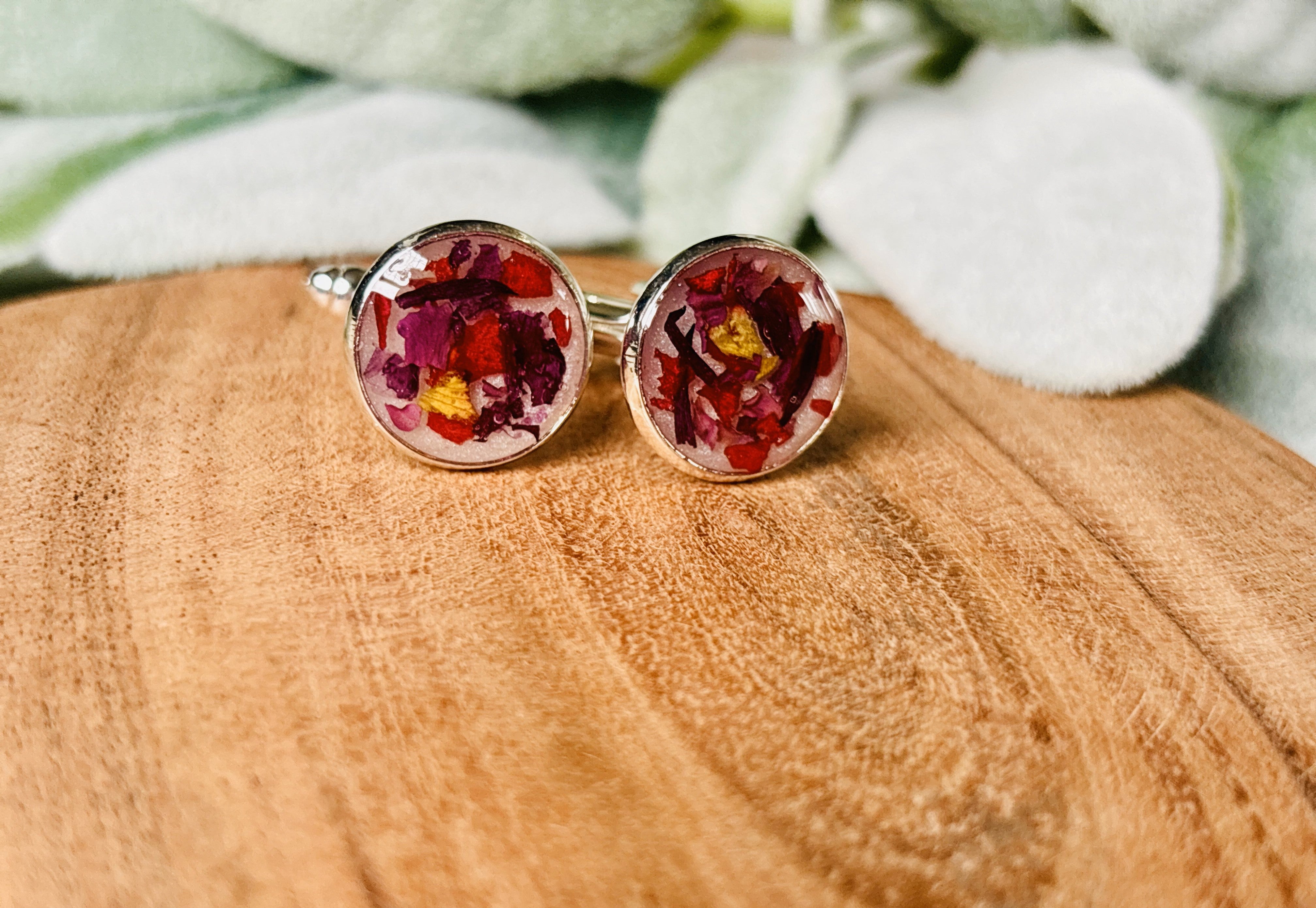 Blooming Memories Ashes Flowert Cufflinks – Memorial Keepsake for Him