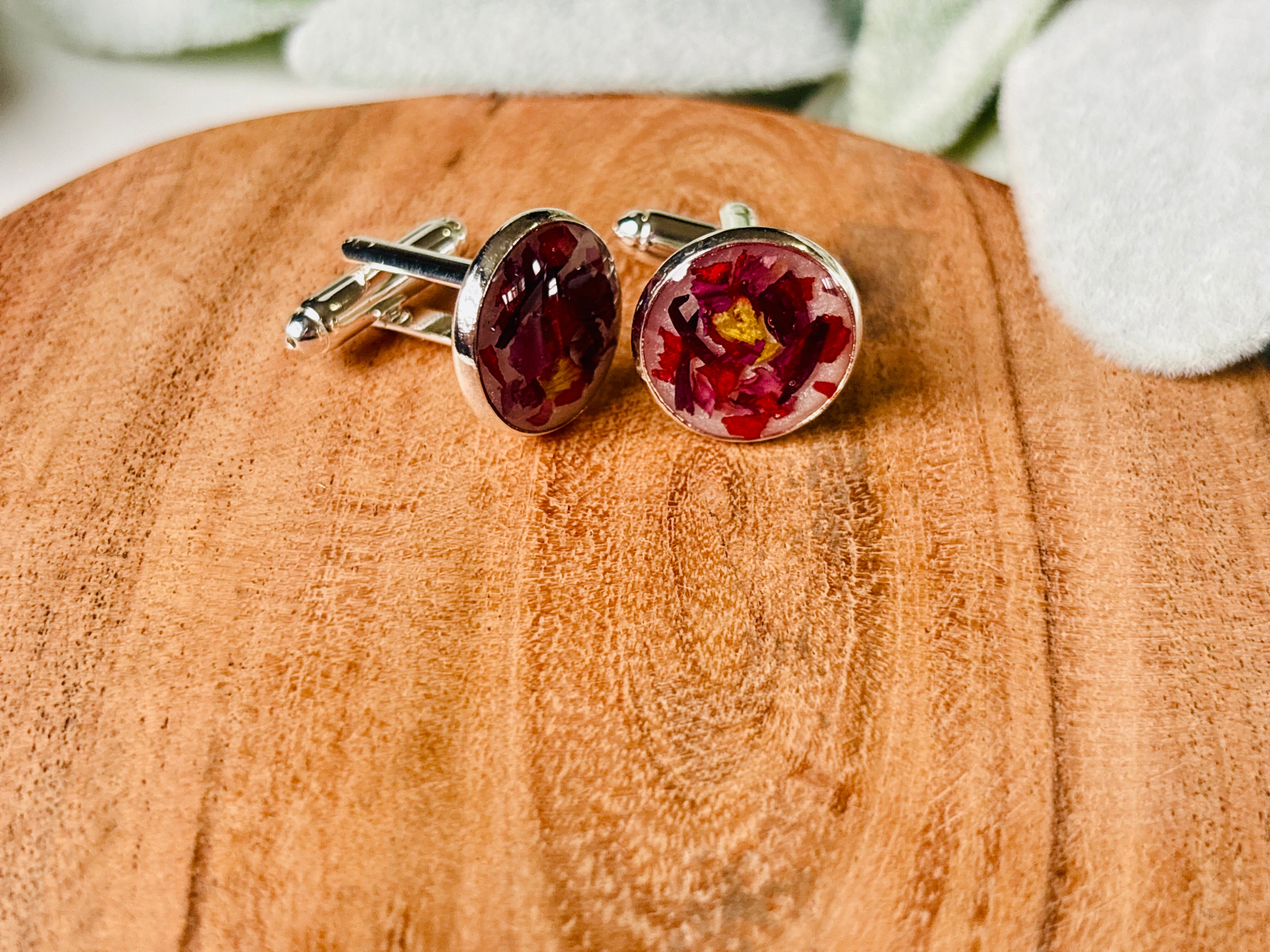 Blooming Memories Ashes Flowert Cufflinks – Memorial Keepsake for Him