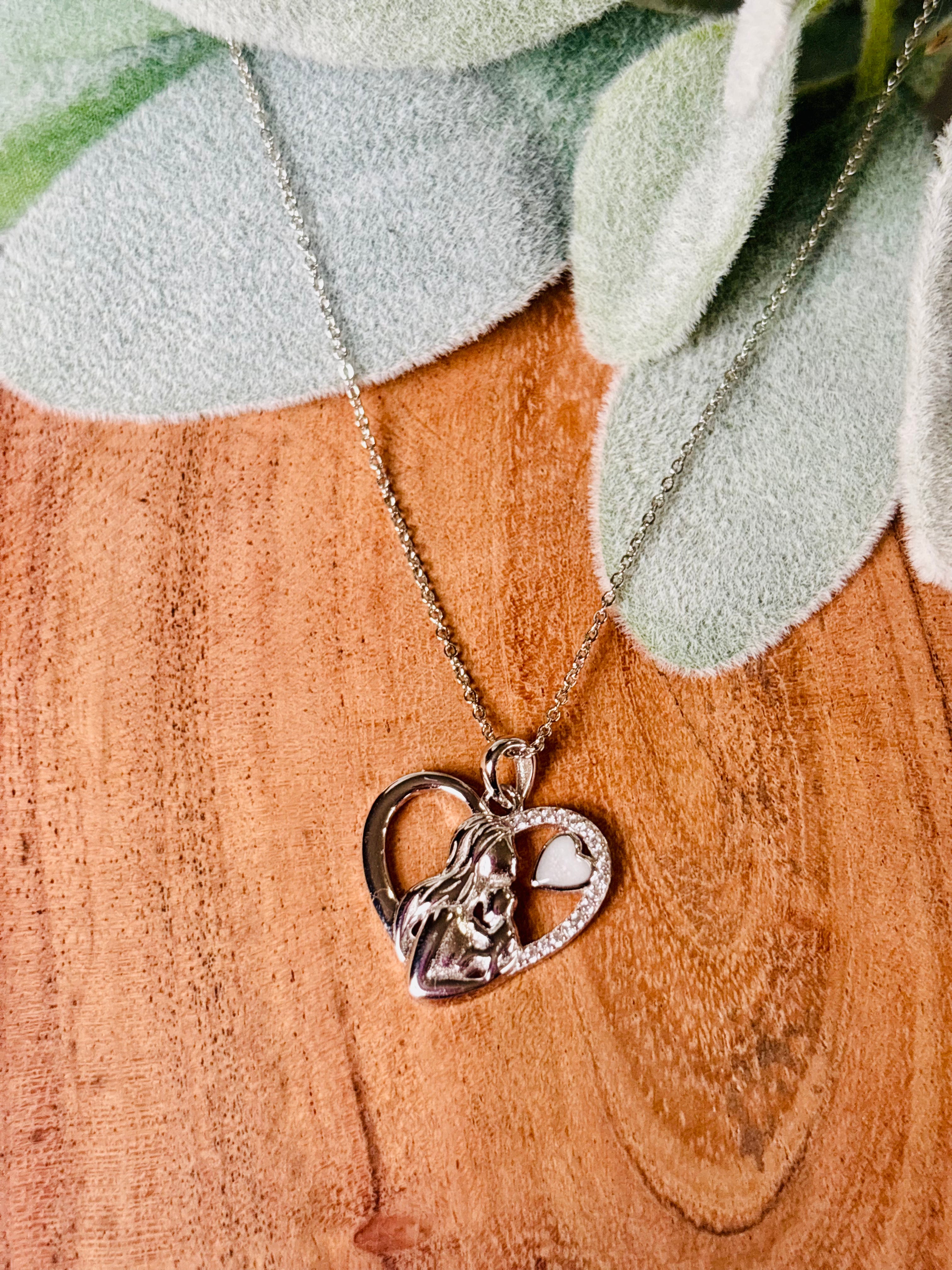 Mother’s Heart Necklace – Breastmilk  Keepsake Jewelry